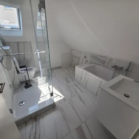 アパート Design-dachgeschosswohnung Am Schwarzwald